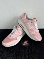 Nike air Max 1 Strawberry Lemonade - size 44