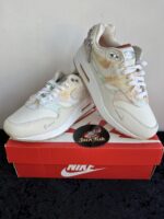 Nike air Max 1 Metal Charms - size 36