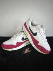 Nike air Max 1 Volt rush pink