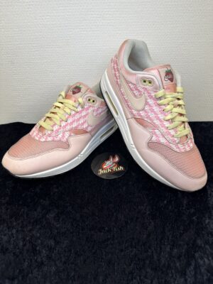 Nike air Max 1 Strawberry Lemonade