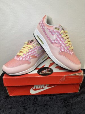 Nike air Max 1 Strawberry Lemonade