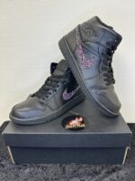 Jordan 1 - Triple Black