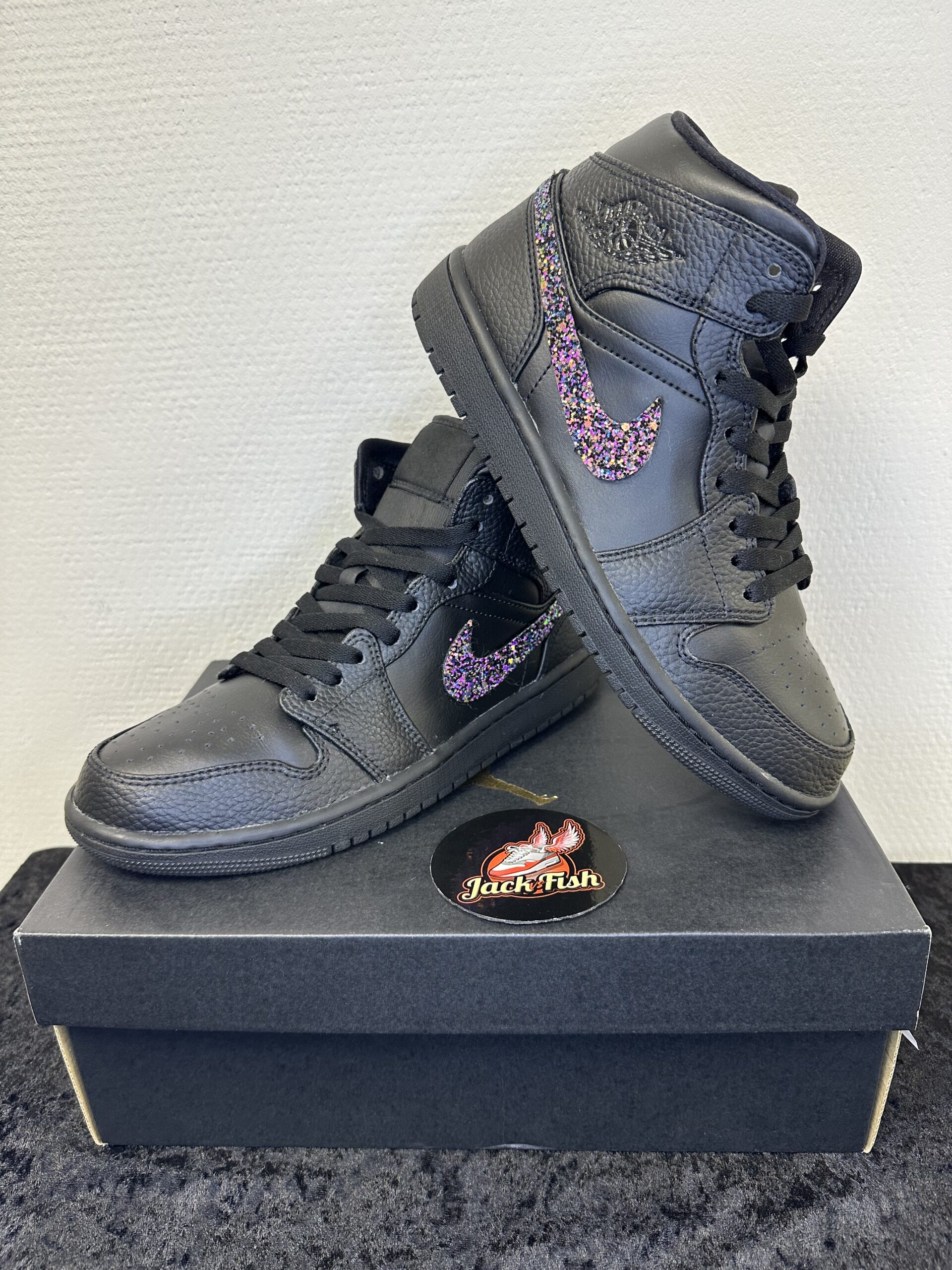 IMG_5326 Jordan 1 - Triple Black - Afbeelding 1