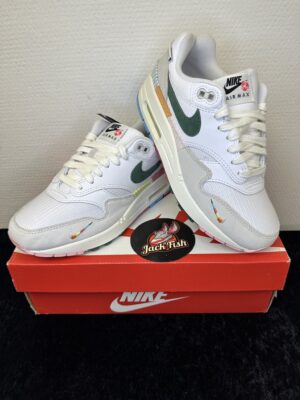 Nike air Max 1 All petals united