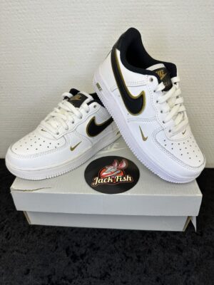 Nike Air Force 1 LV8 'Metallic Swoosh Pack
