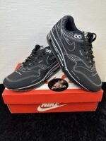 Nike air Max 1 Sketch to Shelf Black