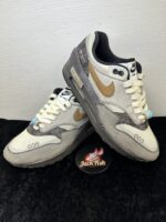 Nike air Max 1 Panda Prank Mischief Mountain Walk