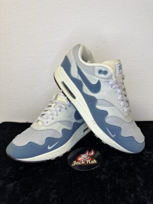 Nike air Max 1 Waves aqua