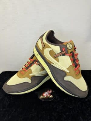 Nike air Max 1 Travis Scott Baroque brown